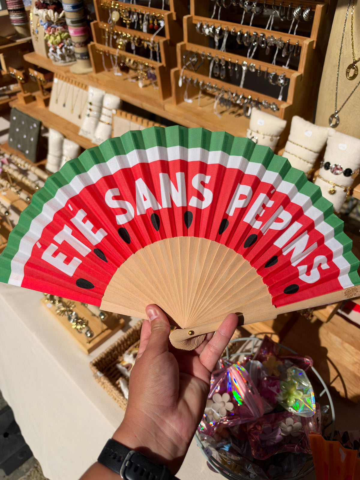 Éventail « été sans pépins »