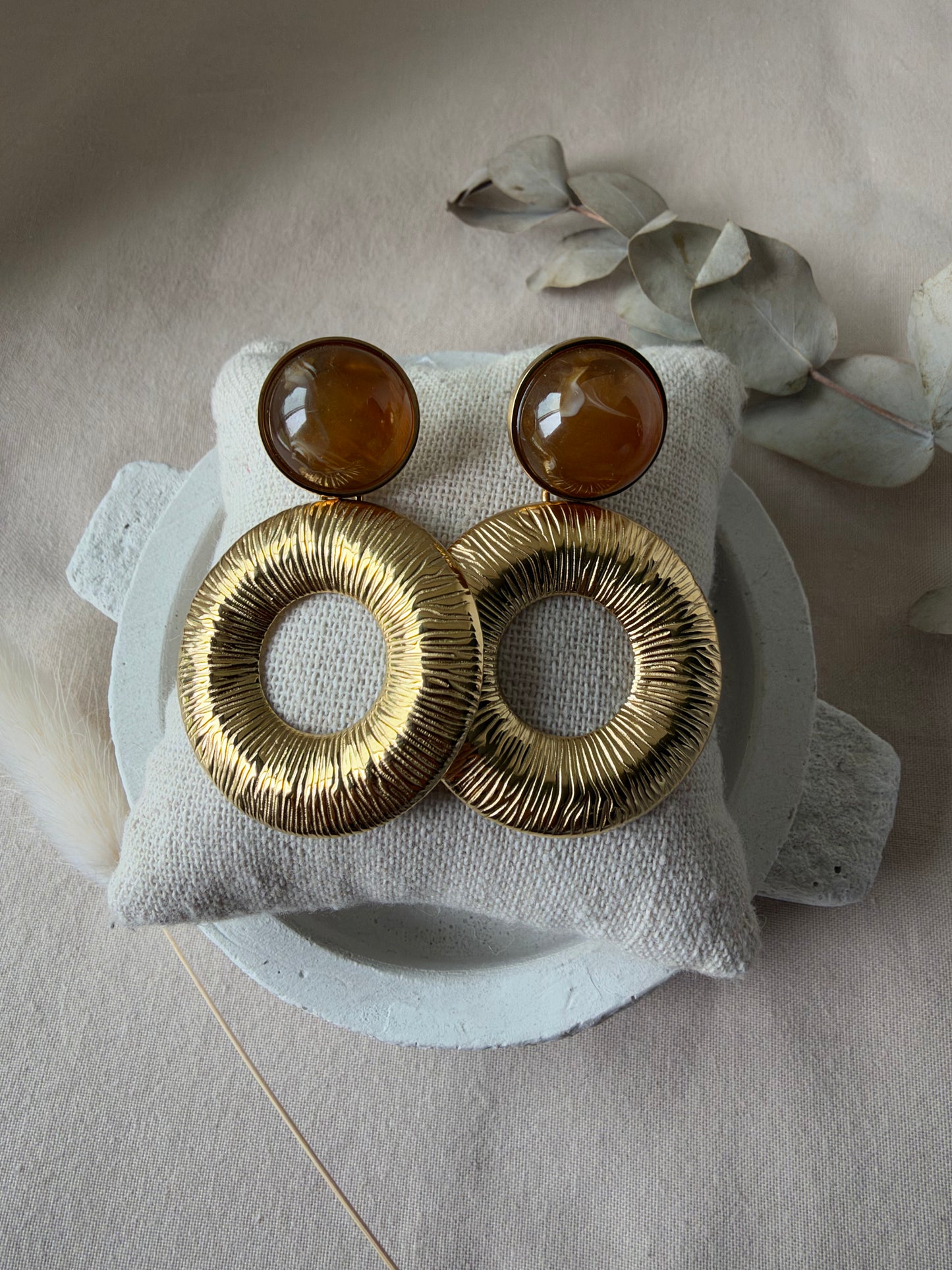 Boucles d’oreilles Chimène marron doré