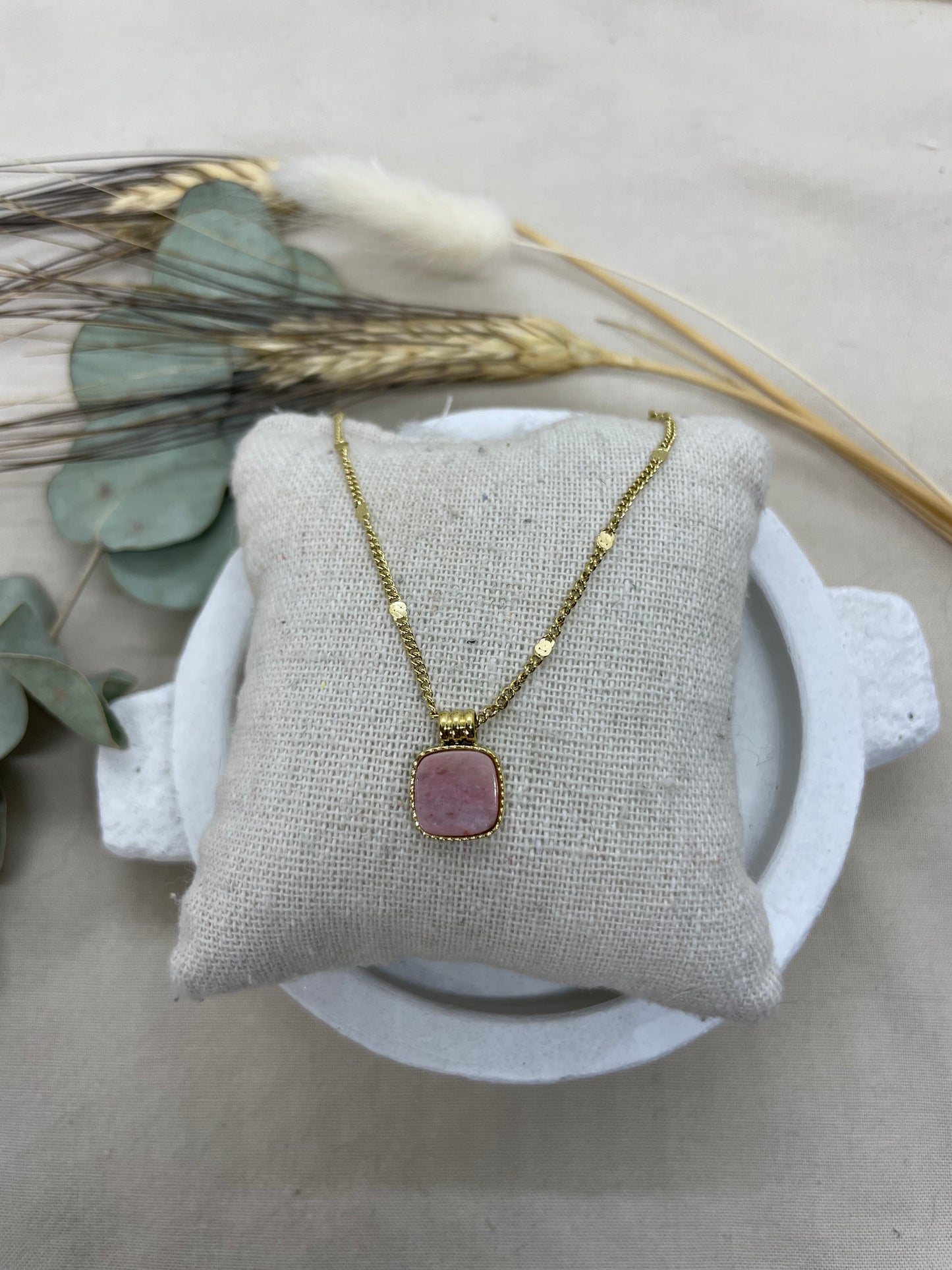 Collier Monica rhodonite rose doré