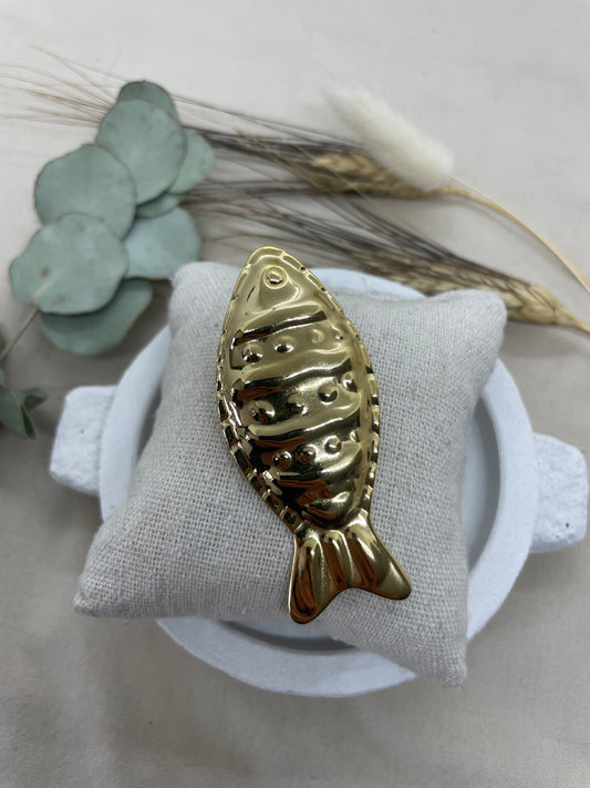 Broche poisson doré