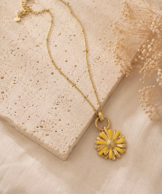 Collier Hortense jaune marguerite émaillée dorée