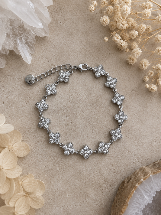 Bracelet fleurs strass blanc argent