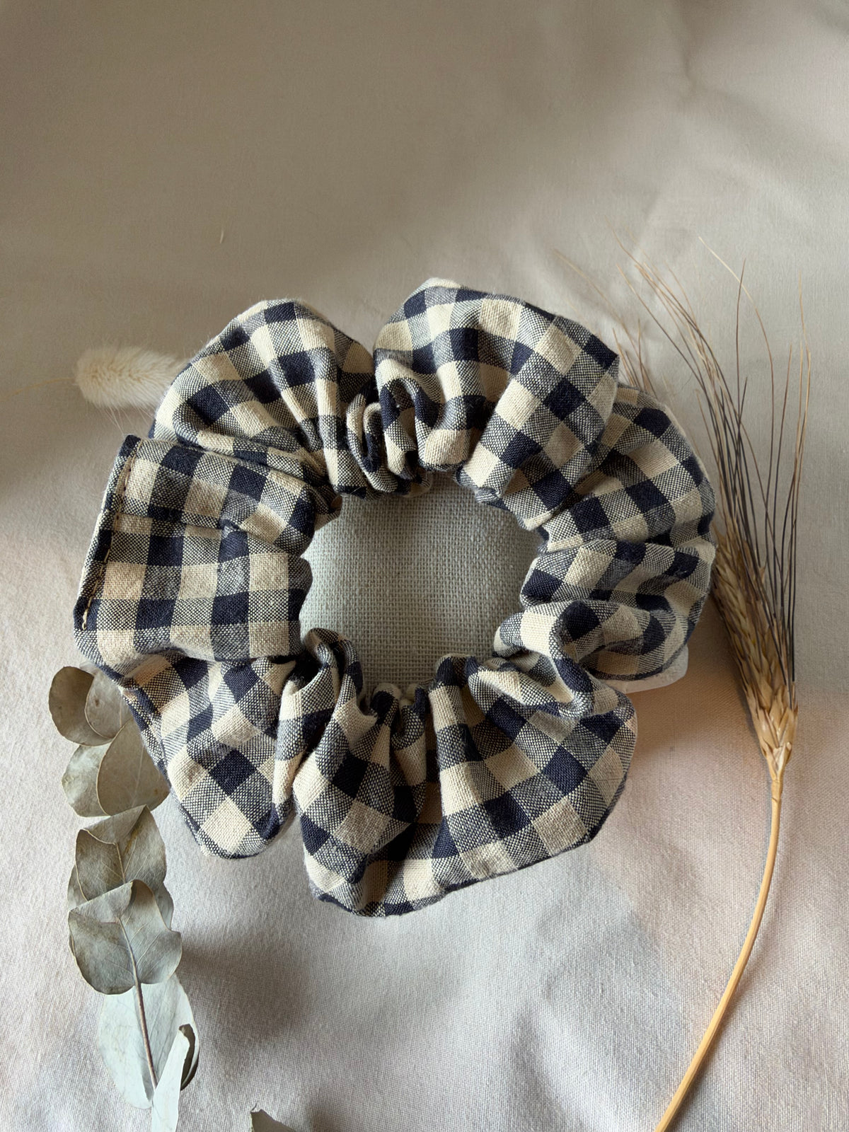 Chouchou grands carreaux beige bleu marine