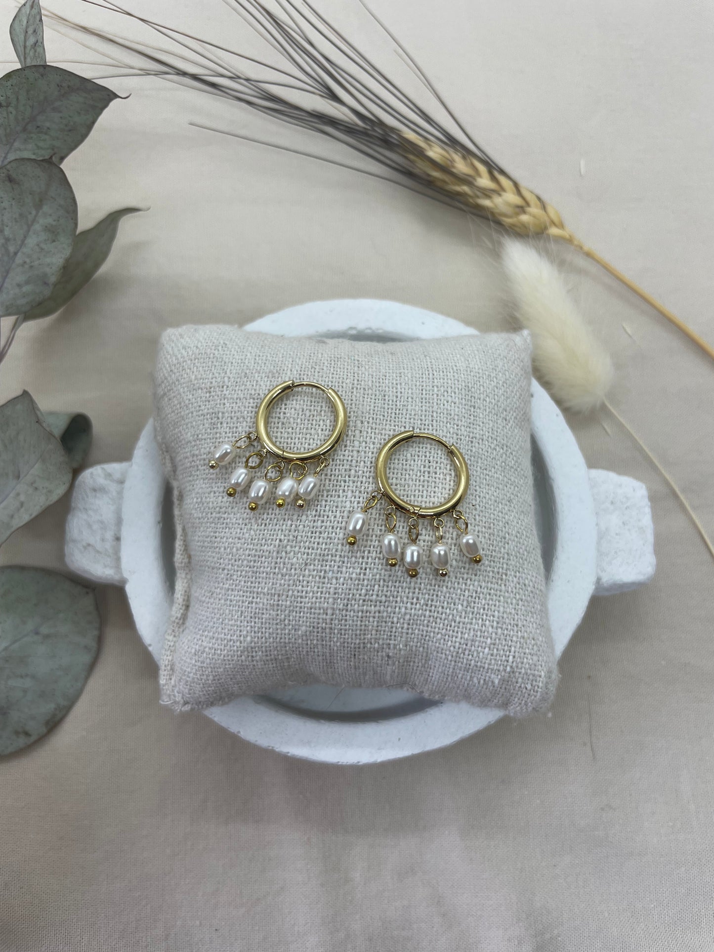 Boucles d’oreilles éclat doré perles