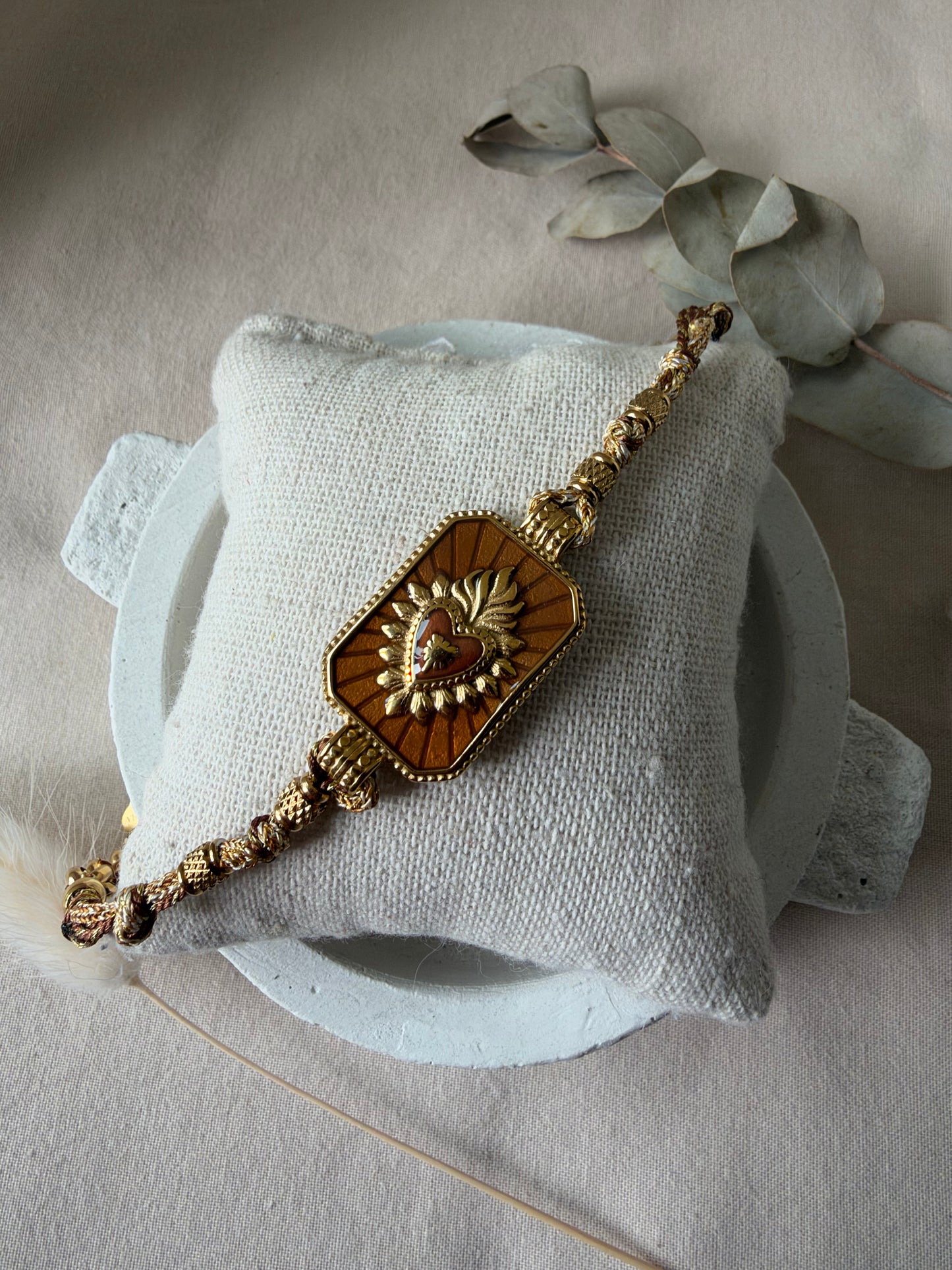 Bracelet plaque cœur marron doré beige